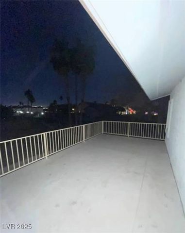 2784 Belcastro Street, Las Vegas, NV 89117