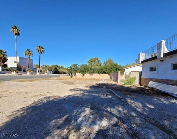 2784 Belcastro Street, Las Vegas, NV 89117