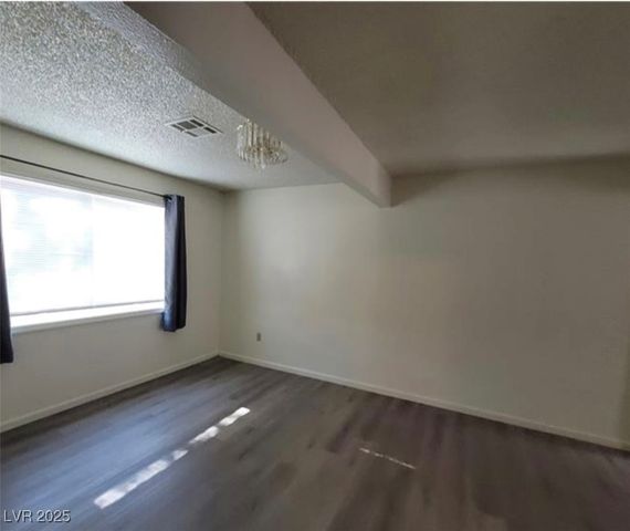 2784 Belcastro Street, Las Vegas, NV 89117