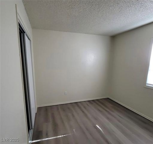 2784 Belcastro Street, Las Vegas, NV 89117