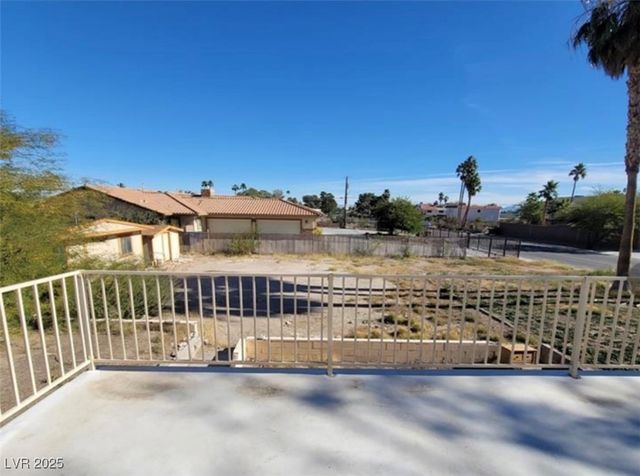 2784 Belcastro Street, Las Vegas, NV 89117