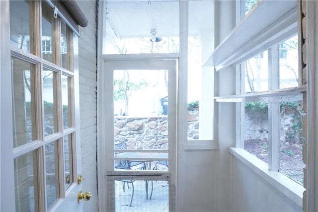 2544 Peachtree NW Road 6, Atlanta, GA 30305