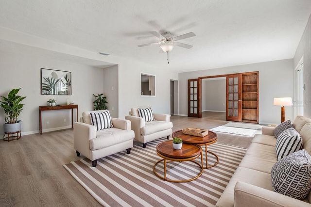 6300 BAYOU GRANDE BOULEVARD NE, St Petersburg, FL 33702