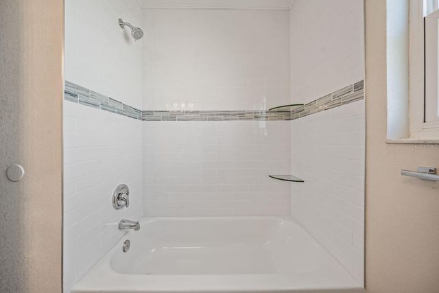 6300 BAYOU GRANDE BOULEVARD NE, St Petersburg, FL 33702