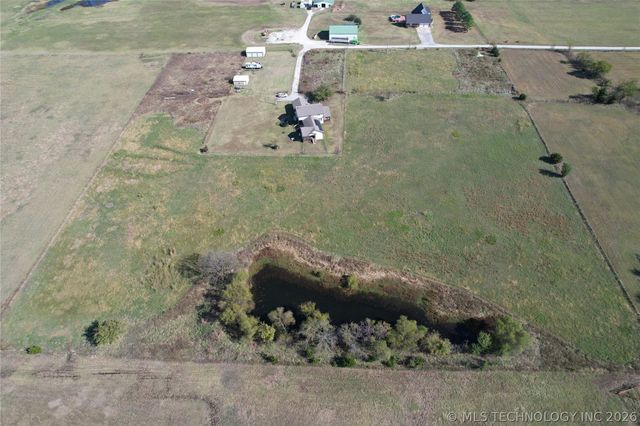 4621 E Garfield Road, Beggs, OK 74421