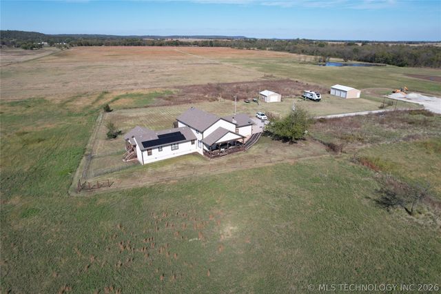 4621 E Garfield Road, Beggs, OK 74421