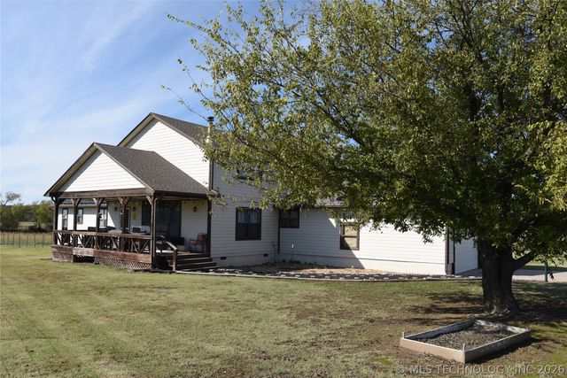 4621 E Garfield Road, Beggs, OK 74421