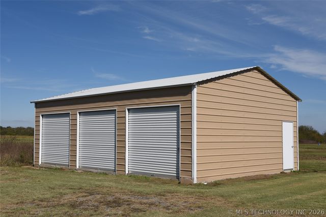 4621 E Garfield Road, Beggs, OK 74421