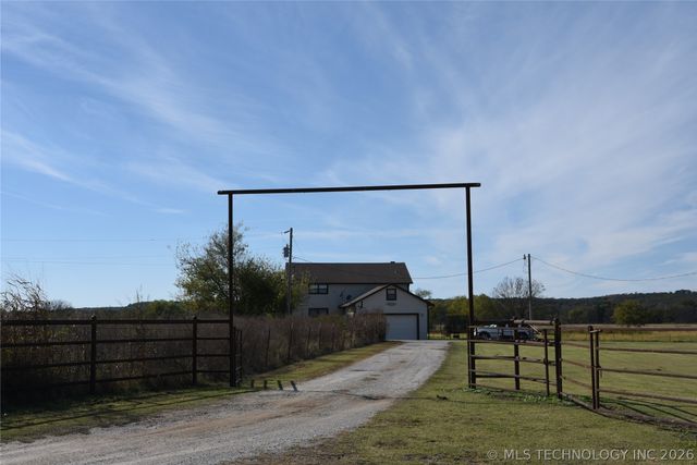 4621 E Garfield Road, Beggs, OK 74421
