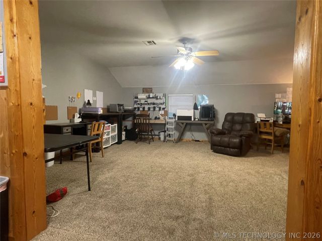 4621 E Garfield Road, Beggs, OK 74421