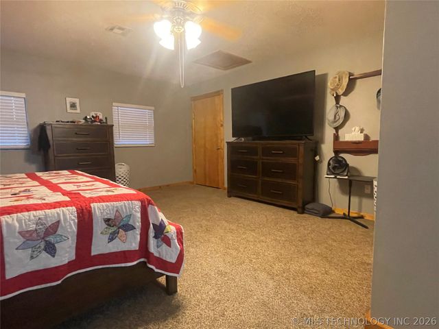 4621 E Garfield Road, Beggs, OK 74421