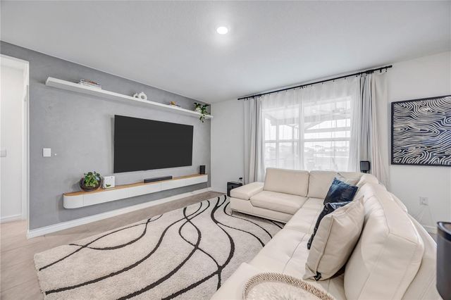 10482 QUAIL GROVE WAY, San Antonio, FL 33576