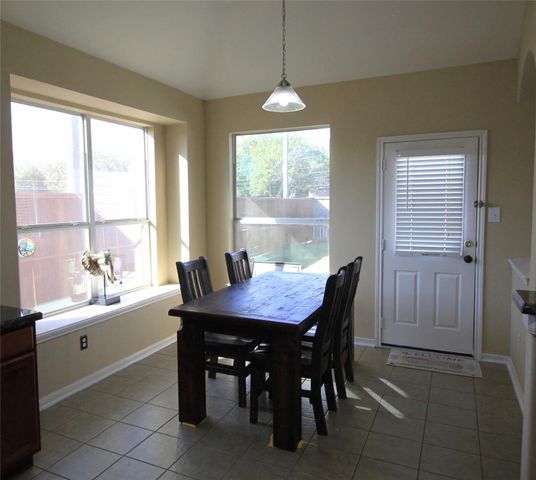 4713 Cypress Bend Court, Pearland, TX 77584