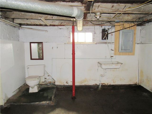 212 Terrace Avenue, Apollo Boro, PA 15613