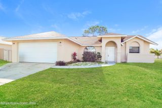 1762 Eatonia Street NW, Palm Bay, FL 32907
