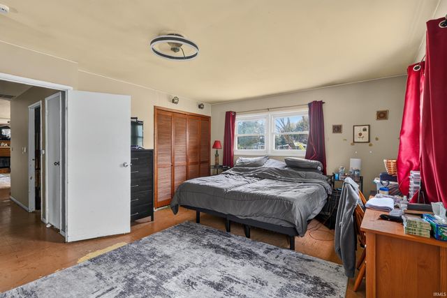 40 West Court, Lafayette, IN 47909
