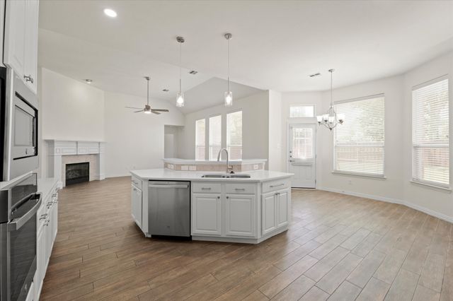8908 RED OAKS Drive, Mckinney, TX 75072
