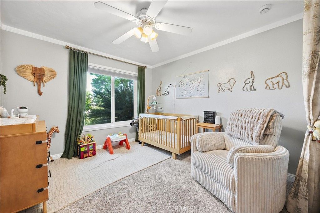 Image 19 of property listing at 1409 Longway Lane, Bakersfield, CA 93309