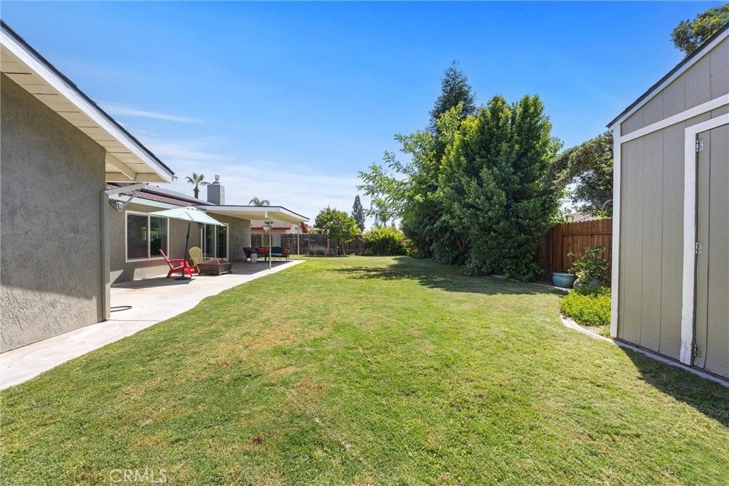 Image 28 of property listing at 1409 Longway Lane, Bakersfield, CA 93309