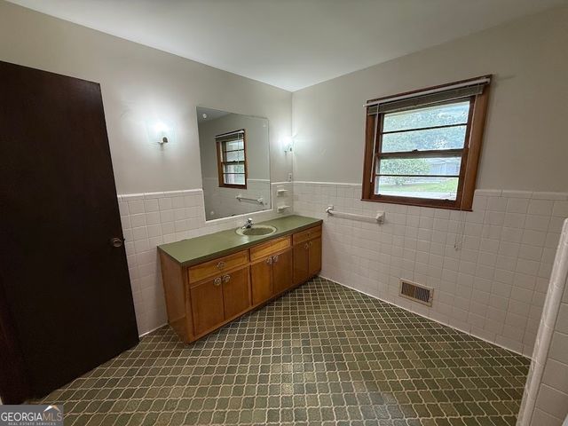 8132 Birch Drive, Covington, GA 30014