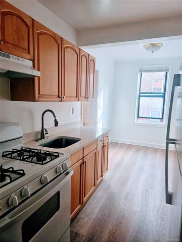 1 Broad Parkway 6M, White Plains, NY 10601