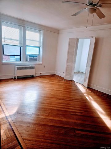 1 Broad Parkway 6M, White Plains, NY 10601