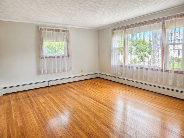 11 Sunnyside Terrace, Grafton, MA 01560