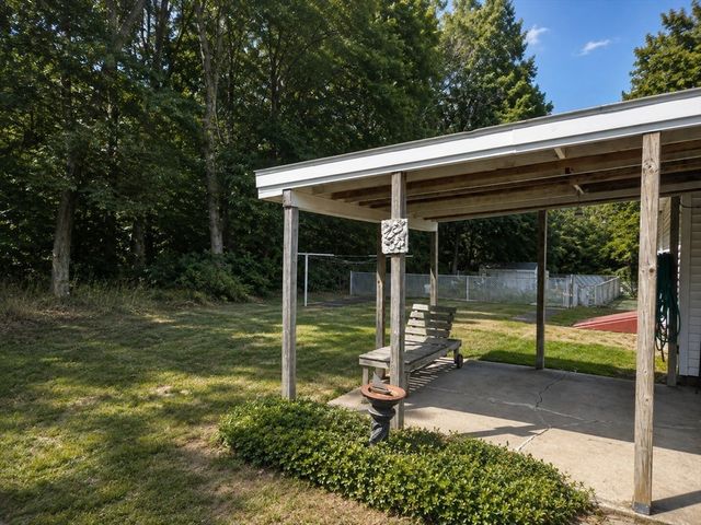 11 Sunnyside Terrace, Grafton, MA 01560