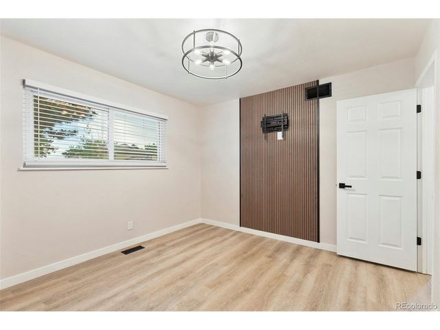 3354 S Flower St 12, Lakewood, CO 80227