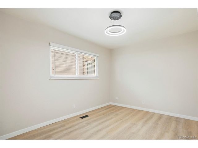 3354 S Flower St 12, Lakewood, CO 80227