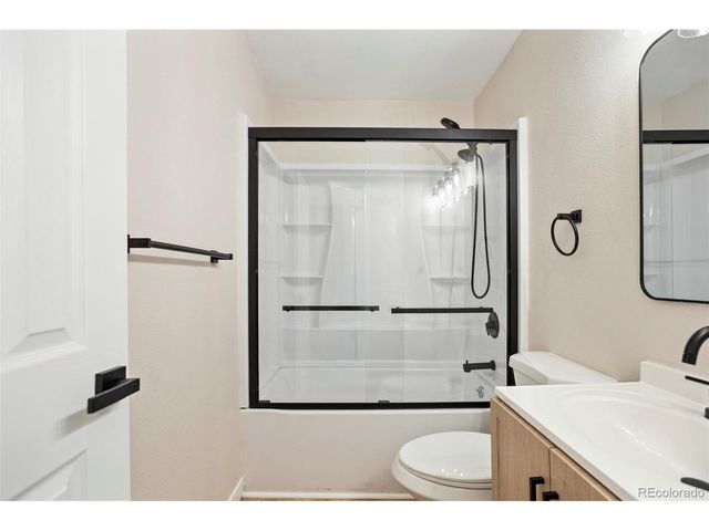 3354 S Flower St 12, Lakewood, CO 80227
