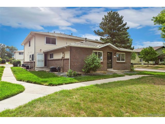3354 S Flower St 12, Lakewood, CO 80227