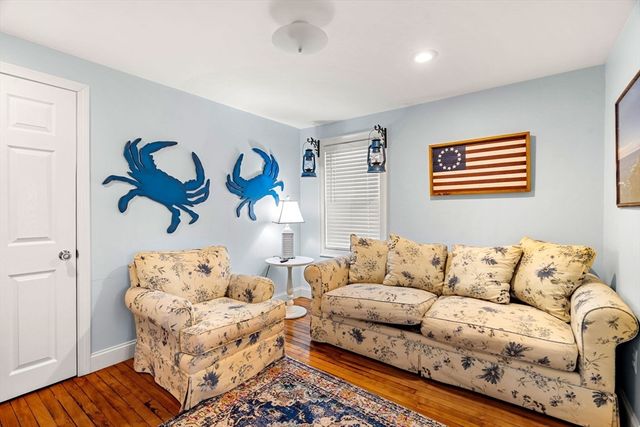 98 Central Avenue, Salisbury, MA 01952