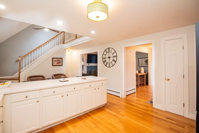 68 Biscuit Hill Dr, Leominster, MA 01453