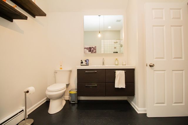68 Biscuit Hill Dr, Leominster, MA 01453