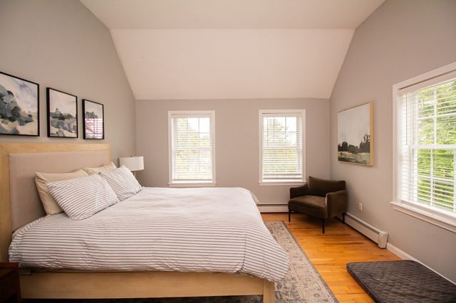 68 Biscuit Hill Dr, Leominster, MA 01453