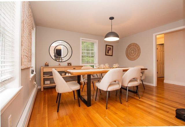 68 Biscuit Hill Dr, Leominster, MA 01453