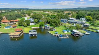 1940 Williams Lakeshore DR, Kingsland, TX 78639
