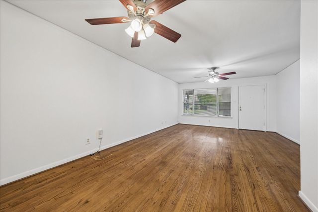 4029 Mcdermed Drive, Houston, TX 77025