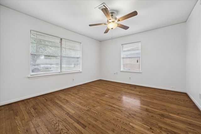 4029 Mcdermed Drive, Houston, TX 77025