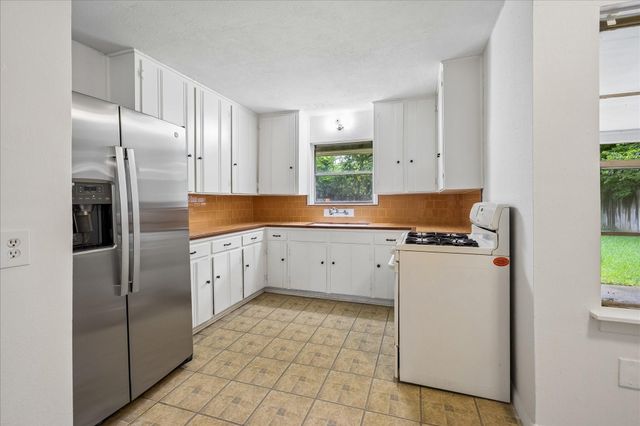 4029 Mcdermed Drive, Houston, TX 77025