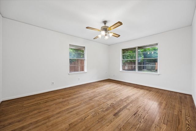 4029 Mcdermed Drive, Houston, TX 77025