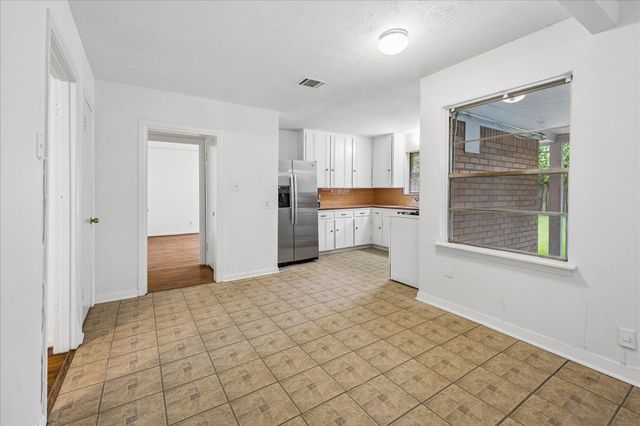 4029 Mcdermed Drive, Houston, TX 77025