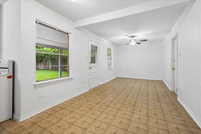4029 Mcdermed Drive, Houston, TX 77025