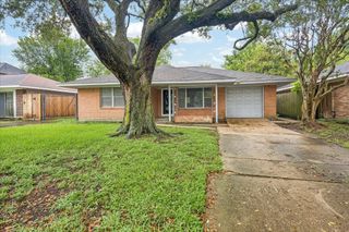 4029 Mcdermed Drive, Houston, TX 77025