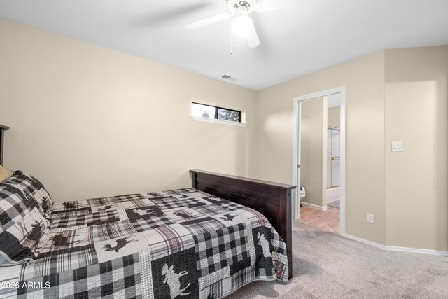 805 E OAK Drive, Munds Park, AZ 86017