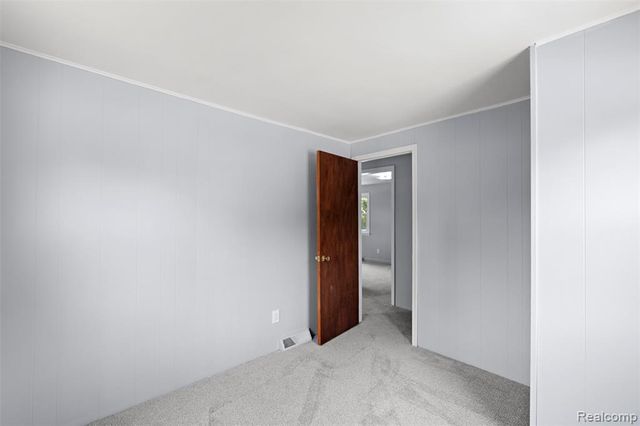 18411 Foch Street, Livonia, MI 48152