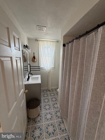 621 NOBLE ST, Lebanon, PA 17042