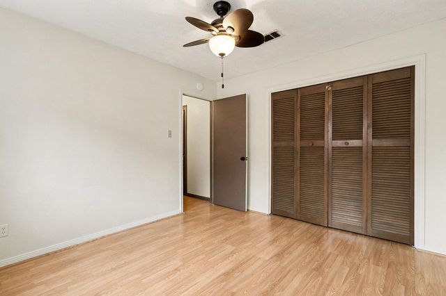 803 Whitecap Drive, El Lago, TX 77586