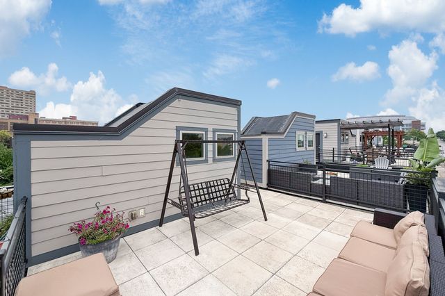 528 2nd Avenue 307, Des Moines, IA 50309